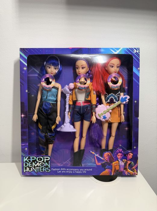 Papusi Muzicale K-Pop Demon Hunters - Huntrix!