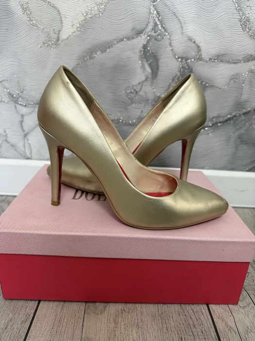 Продам обувь, срочно!