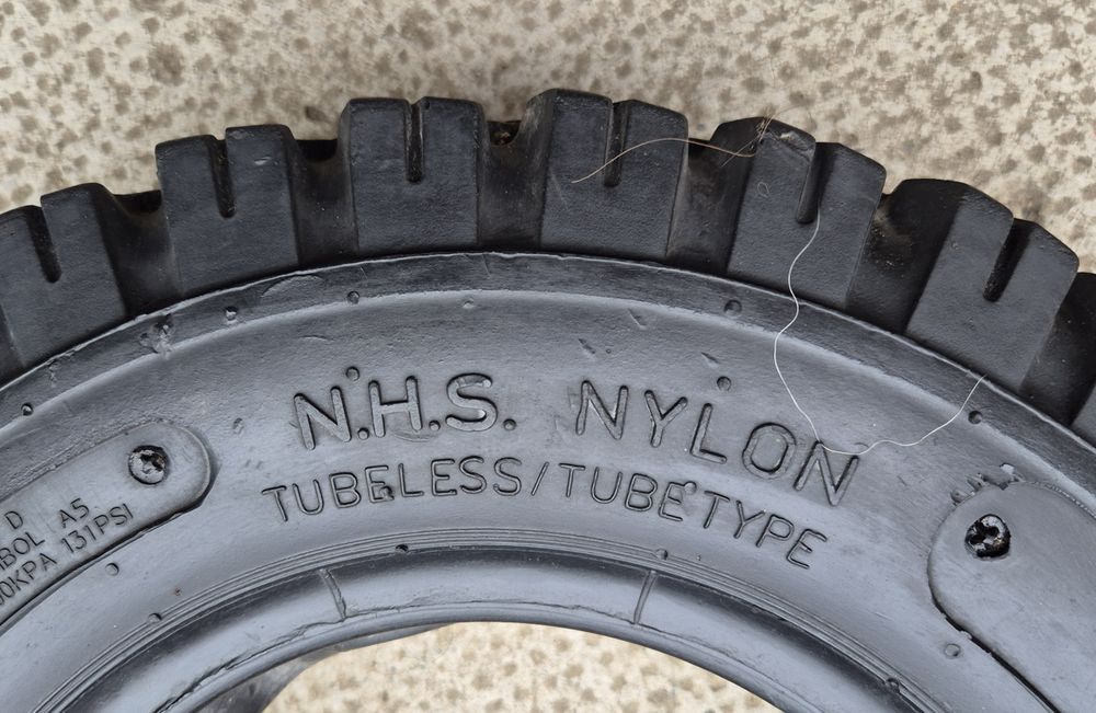 O bucată 4.00 - 8 8PR Kingstone Industrial