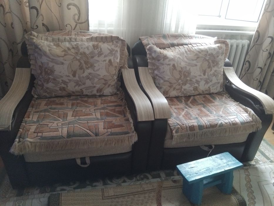 Диван и два кресло