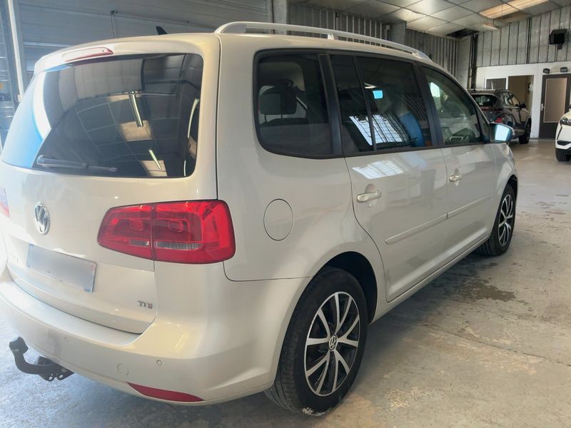 Volkswagen Touran 1.6 TDI Design Edition 2014