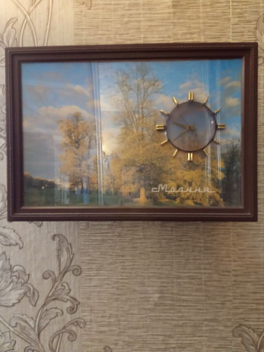 Продам советские часы