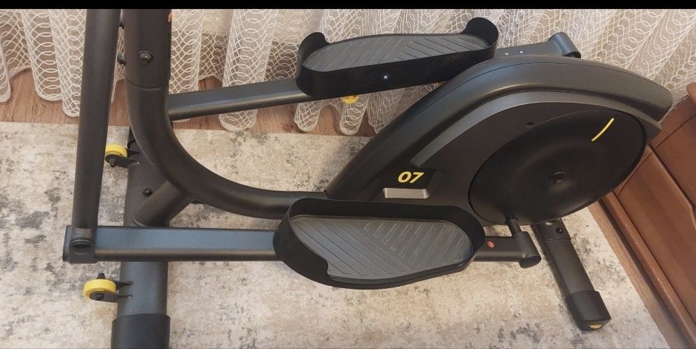 Bicicletă eliptică Domyos EL 500