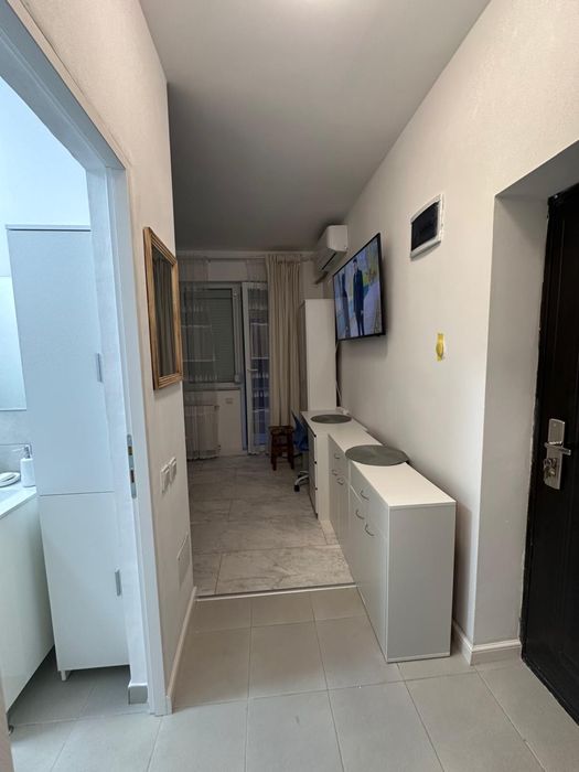 Garsionera de închiriat