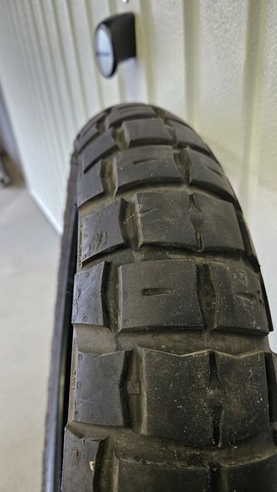 Pirelli Scorpion Rally STR 110/70/17 и 150/60/70 и Dunlop Mutants - 110/70/17 и 150/60/70