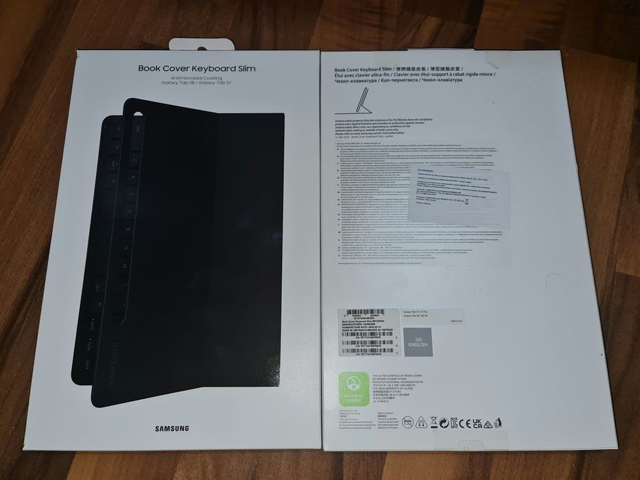 Husa cu tastatura originala Samsung Book Cover Keyboard Slim Tab S7 S8