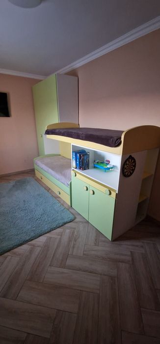 Pat supraetajat cu somiera