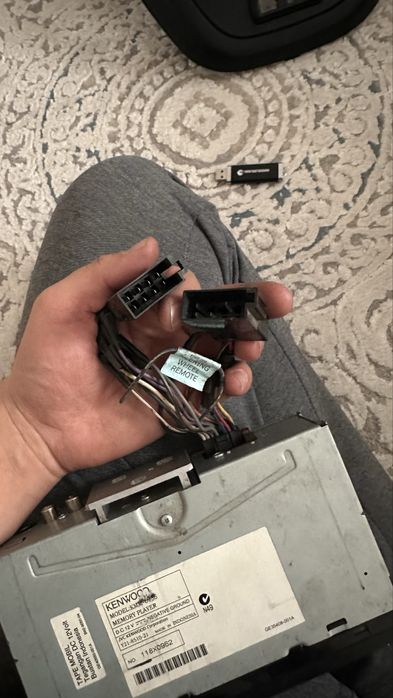 Продаю автомагнитоллу kenwood оригинал