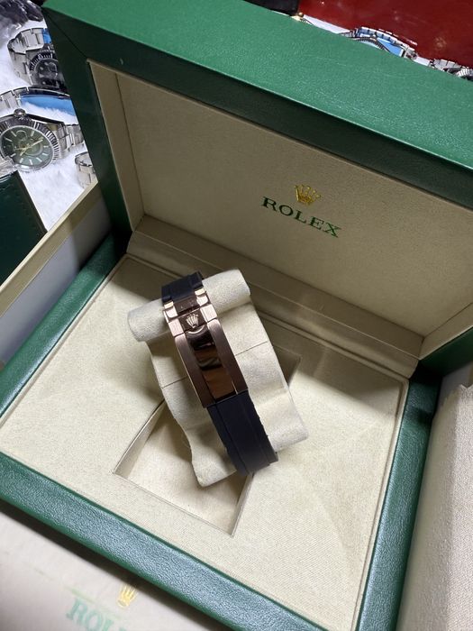 Rolex 41 mm, AUTOMATIC- full box