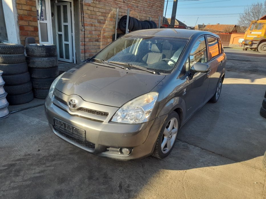 Capota Toyota Corolla Verso facelift