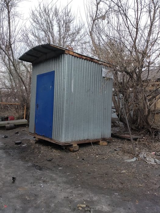 Продам под дрова и уголь