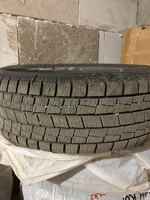 225/65R17 шина полный комплект