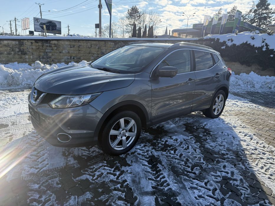 Nissan qashqai 2015 Diesel Camera mansalier/Navigatie