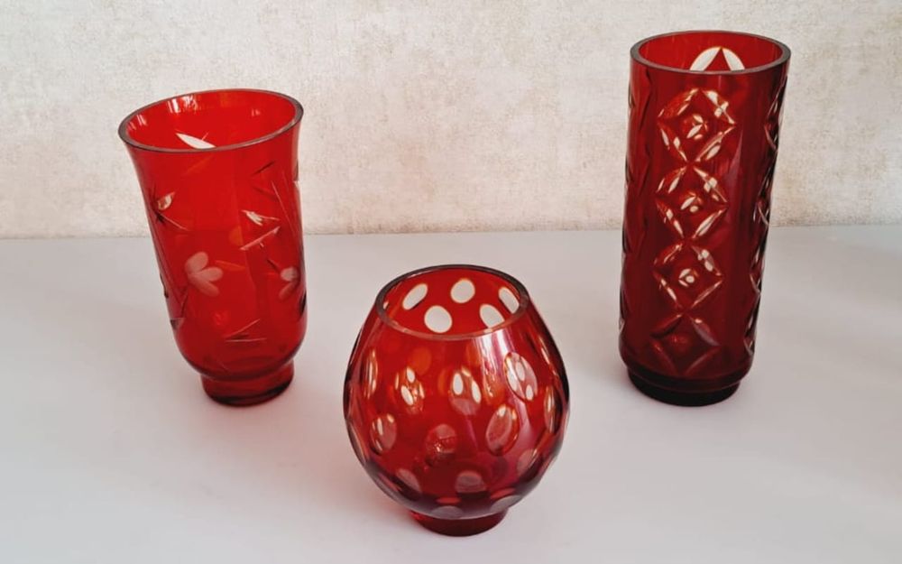 Вазы цветное стекло