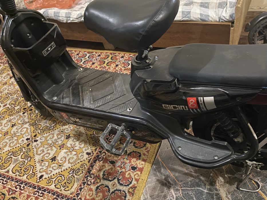 Электронный скутер