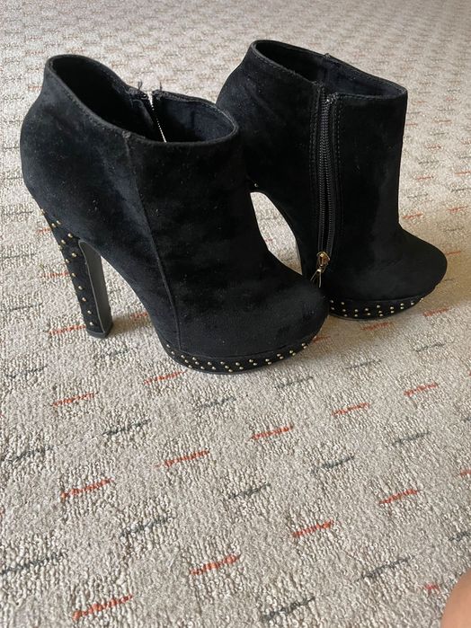 Botine cu toc inalt marimea 37
