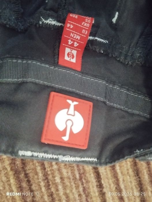 Pantaloni scurți strauss