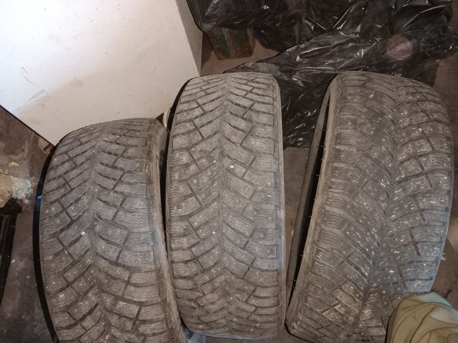 Резина зимняя мишлен