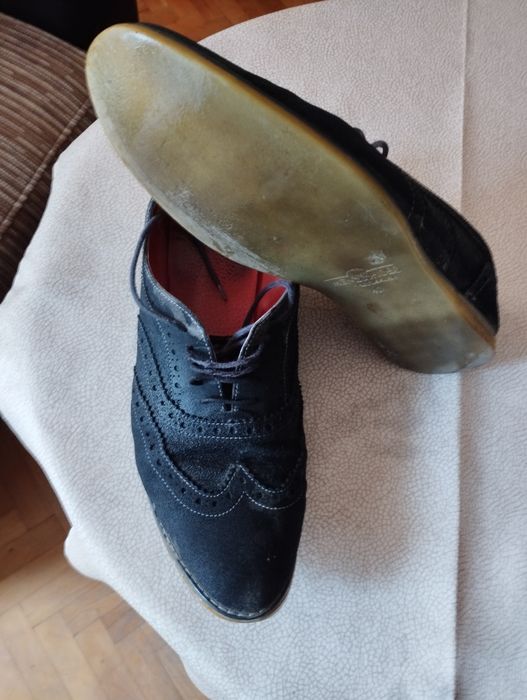 Обувки от велур 43 номер