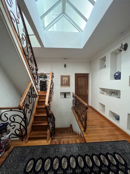 Сдается в аренду Дом (Гостинница Россия)