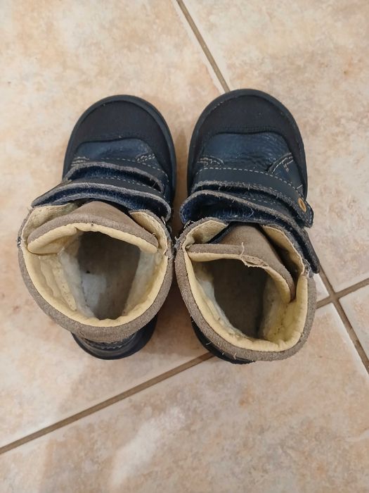 Зимни боти колев и колев