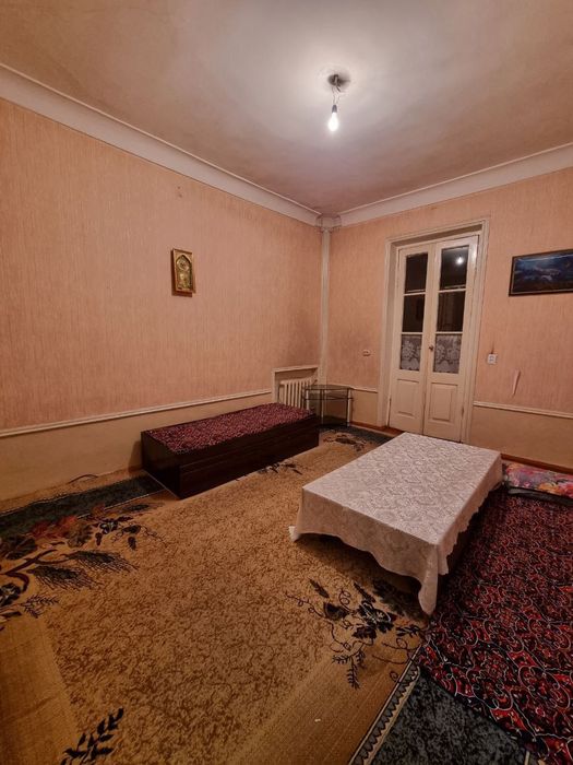 2xonali uy sotiladi ko'kchada joylashgan