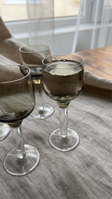 Рюмки с кофейным отливом