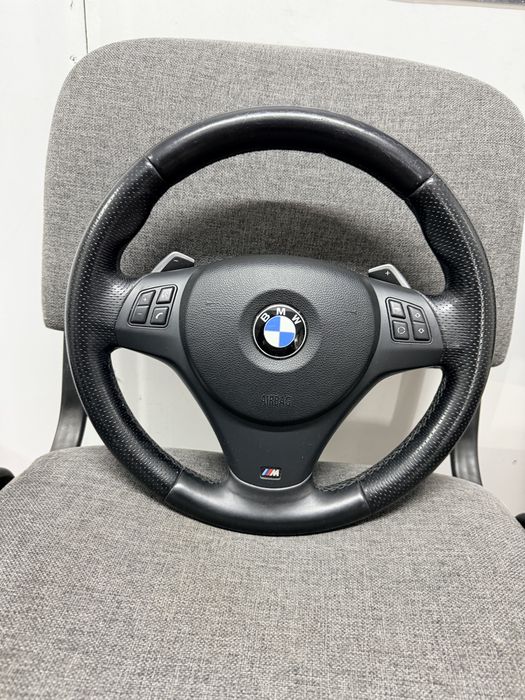 Volan m pachet padele bmw e90 e91 e92 e93 e87 e81 e82 e88 e84