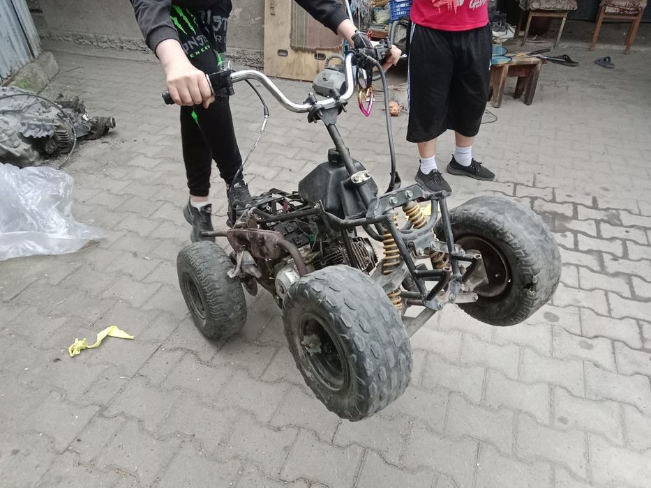 Продам квадроцикл 110 куб