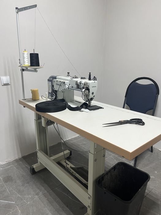 Продам Швейный машинку полоафтамат