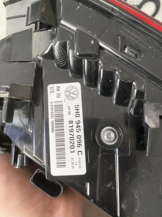 Stop dreapta led pe aripa Vw Golf 8 Combi Variant Break