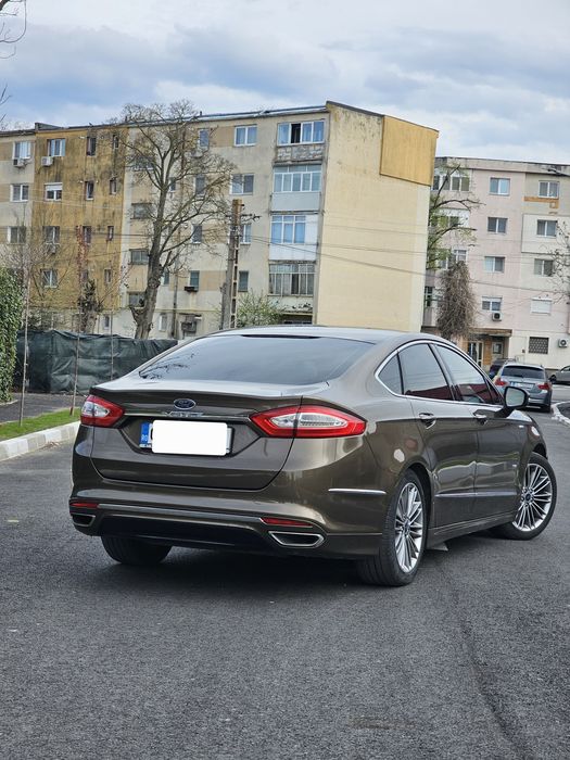 Ford Mondeo MK5 Vignale