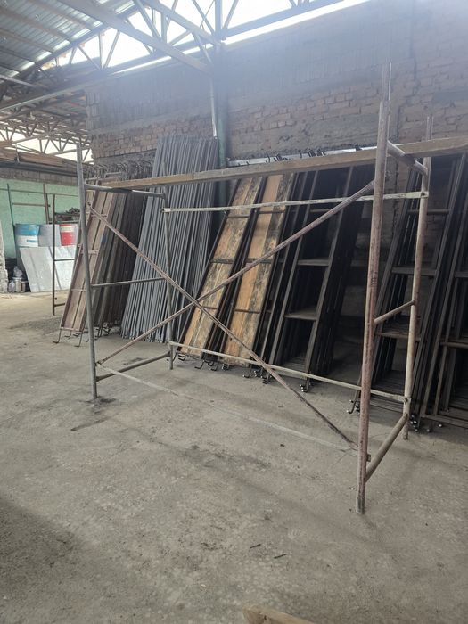 Строительные леса и струбцины в аренду