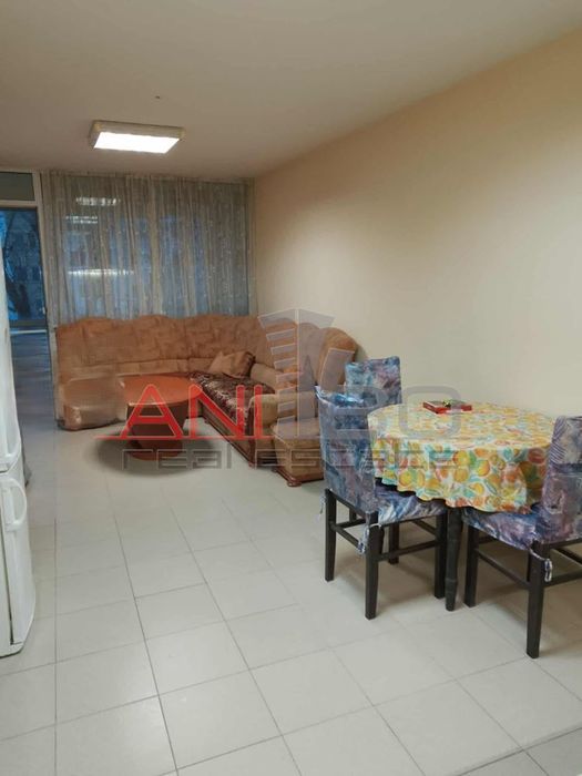 Дава се под наем Двустаен апартамент в Варна, Базар Левски - 70 кв.м за 509.49 € - Снимка #2