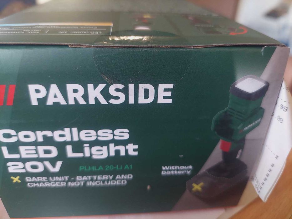 нови запечатани преносими лампи 20V Parkside