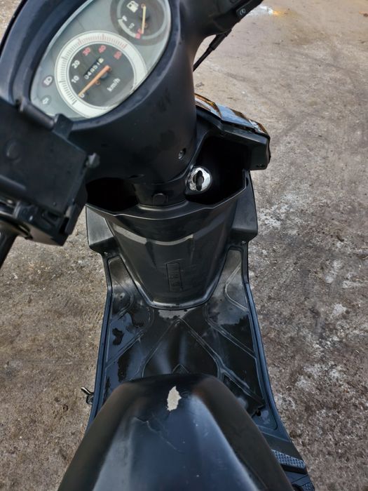 Продается скутер м8