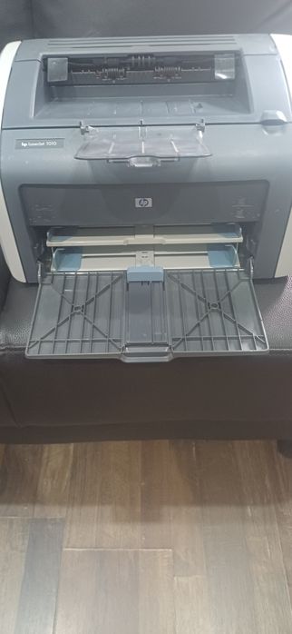 Принтер hp laserJet 1010