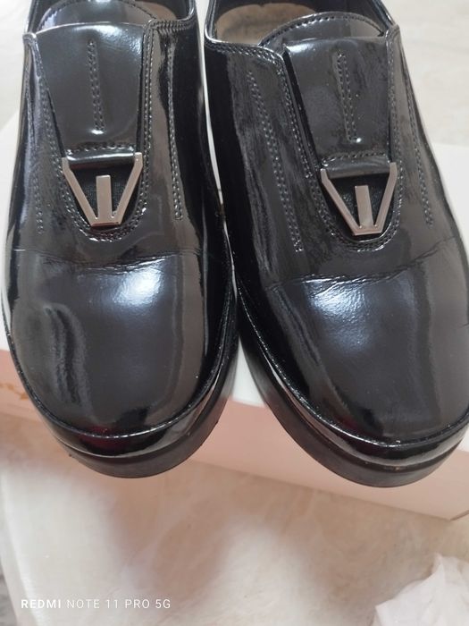 Пролетни обувки 38