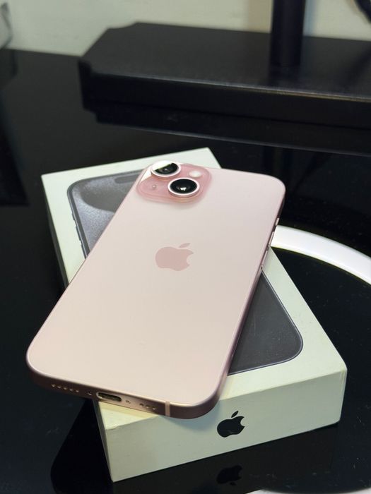 Iphone / 15 / Pink / 256 GB / 10/10