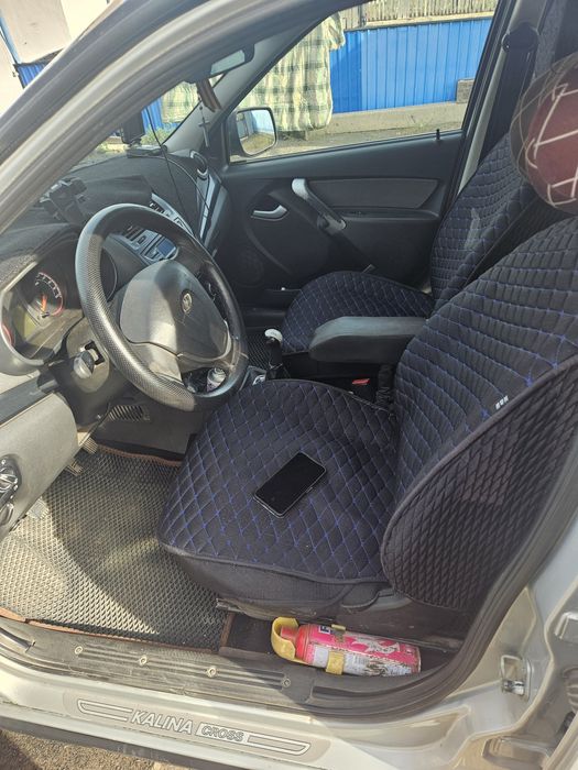 продам Ладу Калину Кросс