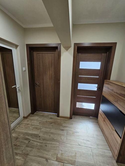Дава се под наем Двустаен апартамент в Бургас, Лазур - 57 кв.м за 612 € - Снимка #3