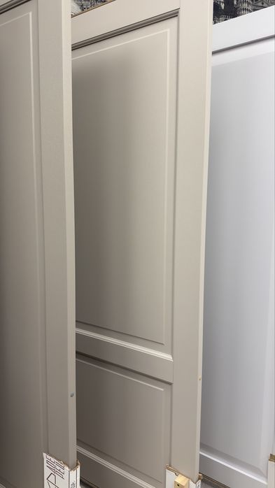 Межкомнатные двери со склада