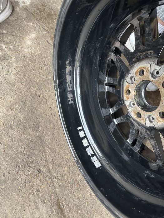 Продается на бмв 65 стиль диск оригинал