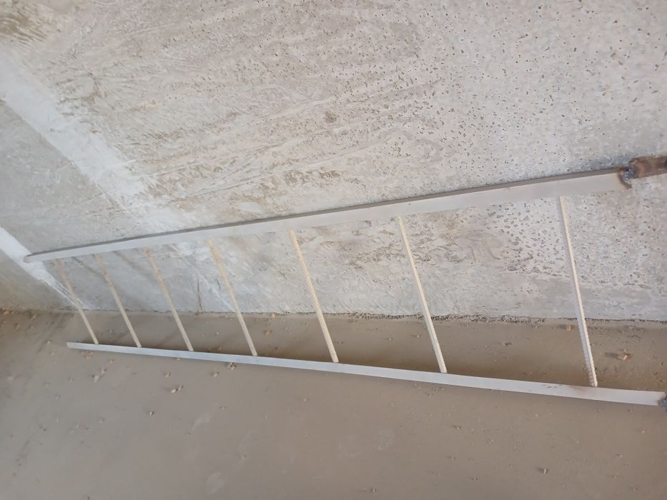 Железная лестница