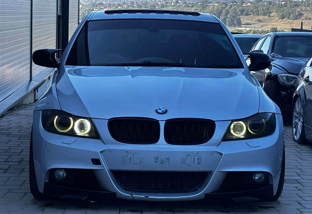 Dezmembrez BMW 335i E90 Lci 3.0i bi-turbo Recaro incalzit,Trapa,Hi-Fi,Xenon adaptiv,Navi Cic,Eleron,Led,volan M padele,jante M 19 inch Titan Silver