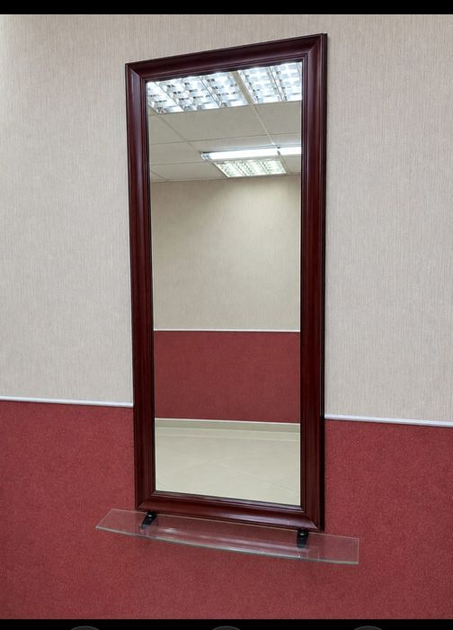 Продам настеное зеркало,