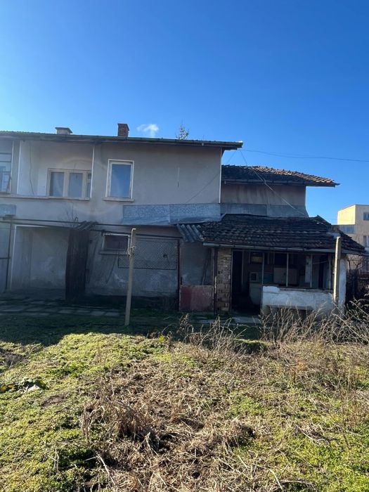 Продава се Къща в Стражица - 120 кв.м за 298 €/кв.м - Снимка #3