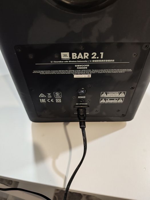 Продавам JBL Soundbar BAR2.1