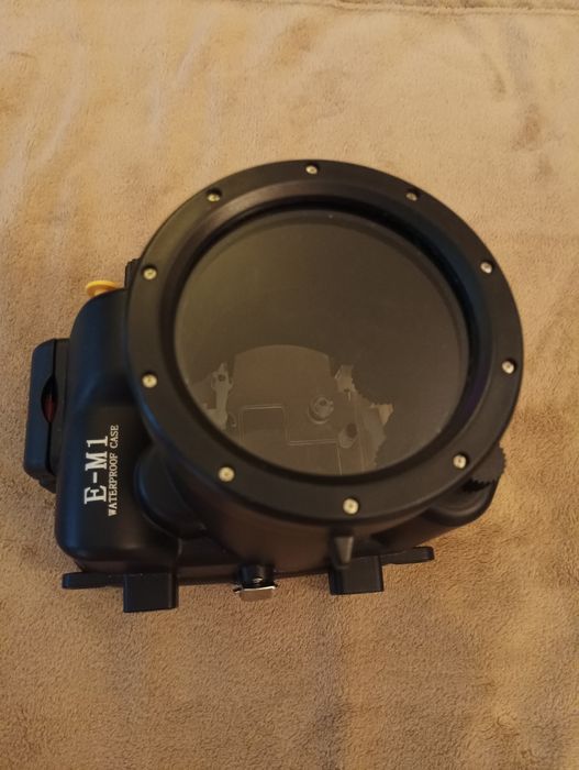 Водонепропусклива камера за фотоапарат Olimpus, E-M1.