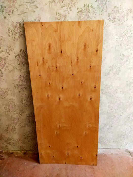 Продам фанеру три штуки для кровати